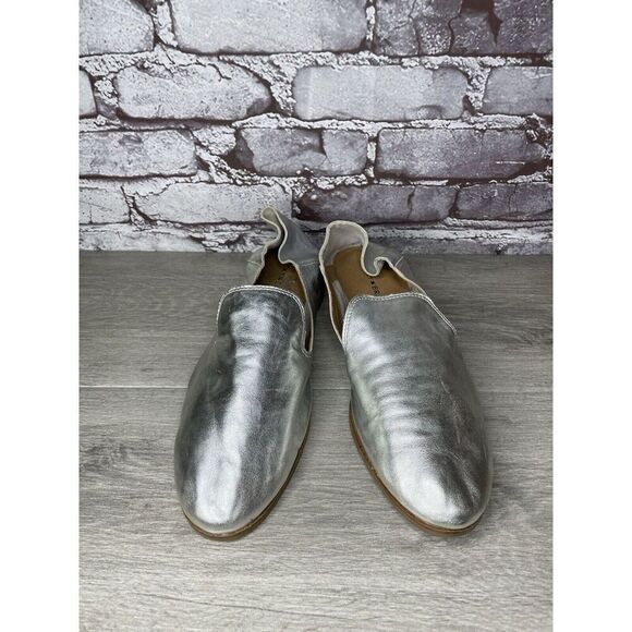Lucky Brand Metallic Silver Leather Slip On Loafers Flats Shoes Women 11M US/43 - Picture 11 of 16